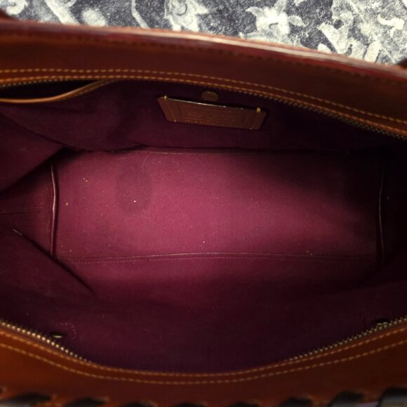 Coach - Picture 4 of 7